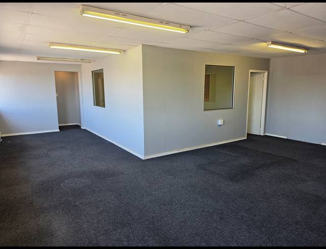 394M² MINI FACTORY TO LET IN KYA SANDS